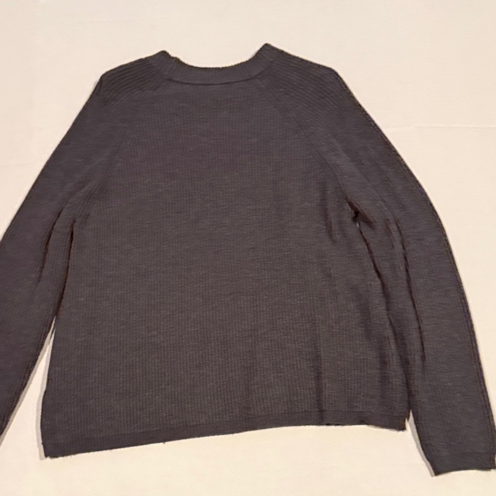 Tahari Charcoal Ribbed Crew Neck Sweater - Picture 3 of 6